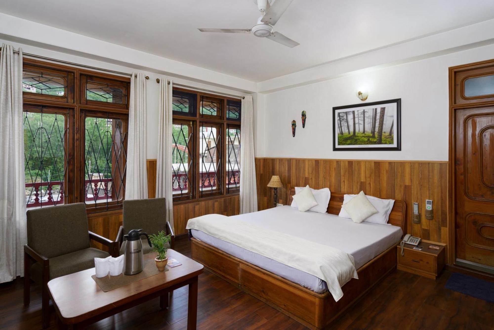 Hotel Kullu Valley Luaran gambar
