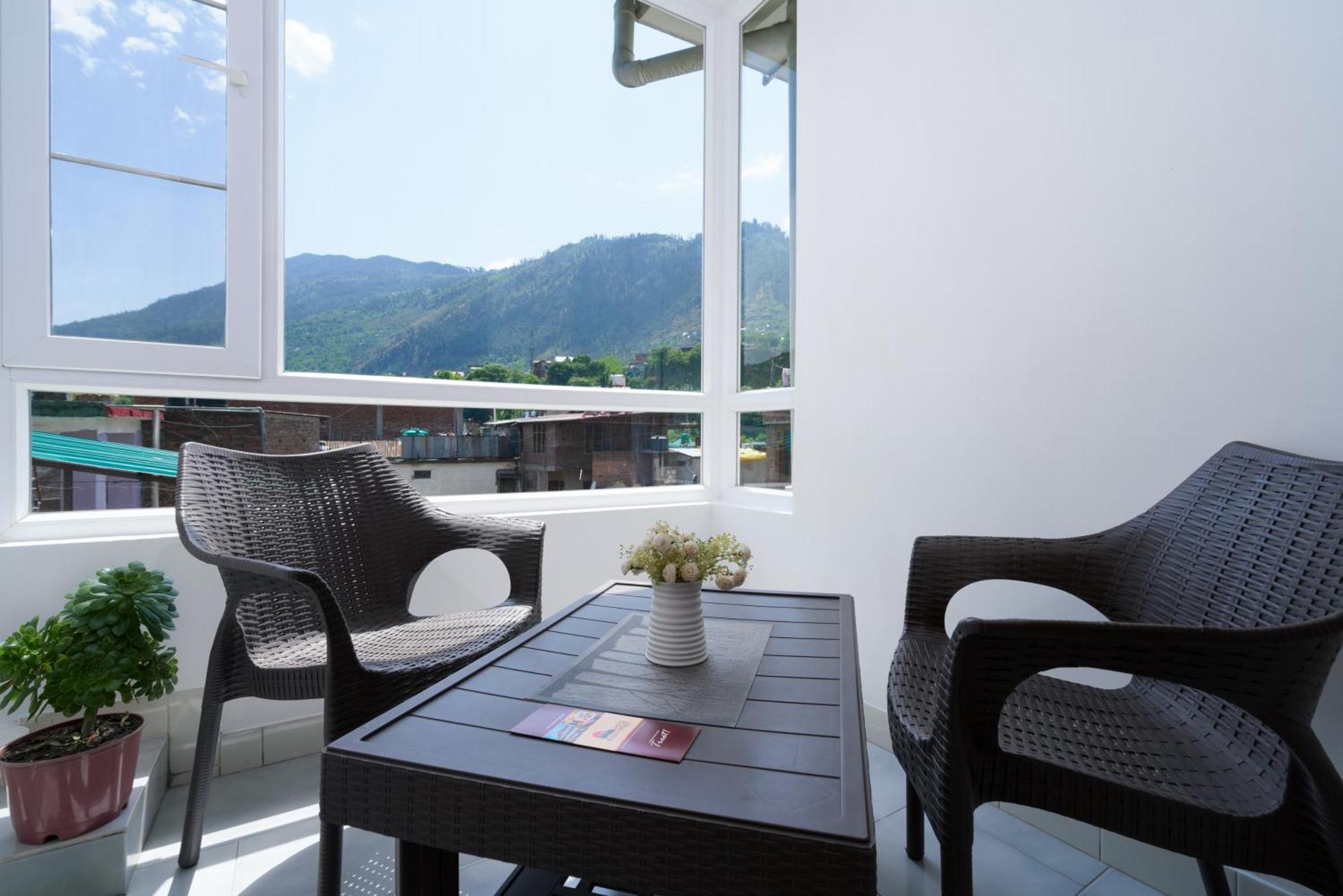 Hotel Kullu Valley Luaran gambar