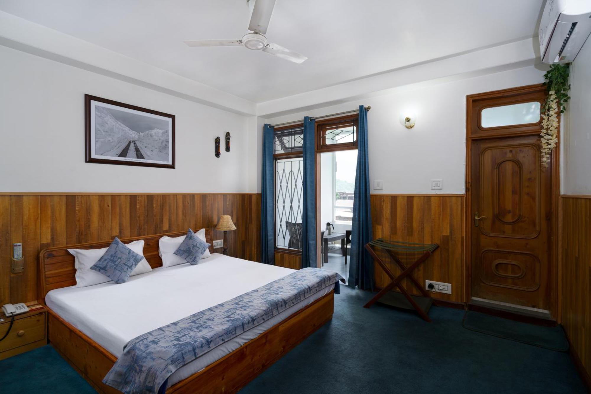Hotel Kullu Valley Luaran gambar